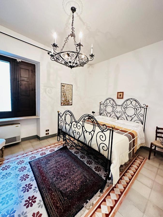 Elegante Appartamento Nel Cuore Del Barocco Lecce Dış mekan fotoğraf