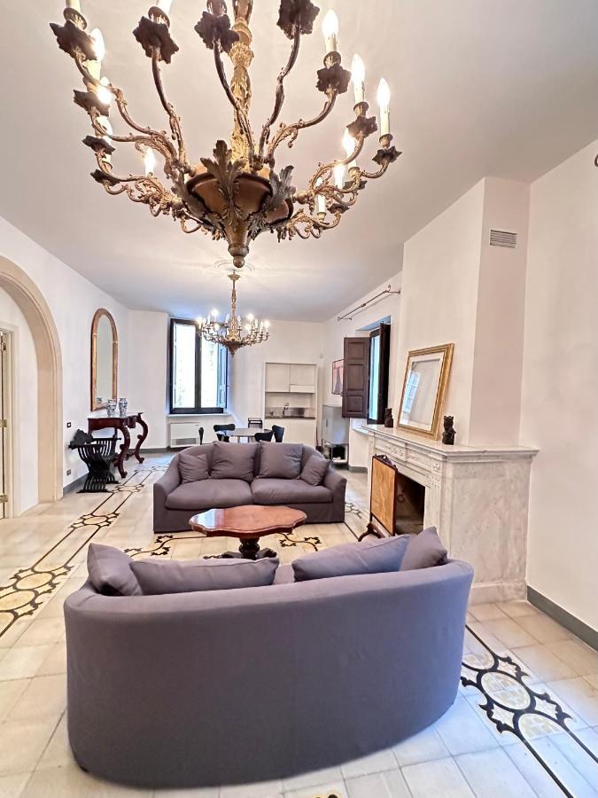 Elegante Appartamento Nel Cuore Del Barocco Lecce Dış mekan fotoğraf
