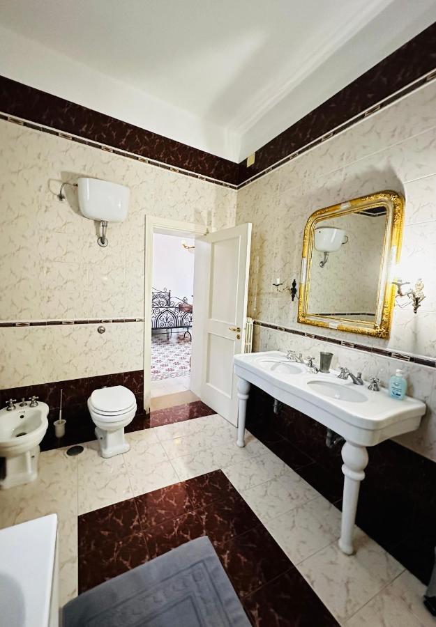 Elegante Appartamento Nel Cuore Del Barocco Lecce Dış mekan fotoğraf